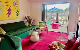 Designers Dream, Tokyo Pop Art Apartment With Courtyard, Fire & Views